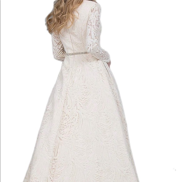 JOVANI dress - Picture 3 of 6